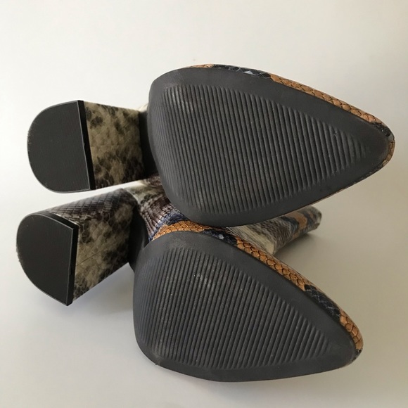Multi Faux Snake Print Ankle Boot -Sz 6M - Picture 7 of 10